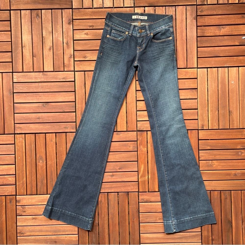 J Brand Medium Wash Trouser Flare Blue Jeans 908